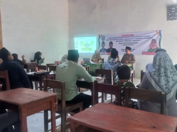 SMA Taufiqur Rahman Gapura Gelar Workshop Penguatan Manajemen Tata Kelola Satuan Pendidikan dengan Superteam Berbasis JK3SHIP